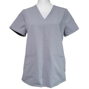 Figs Casma Three Pocket Scrub Top in Discontinued Cement